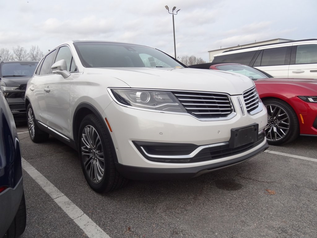 2016 Lincoln MKX Reserve's photo