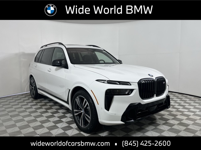 2026 BMW X7 M60i's photo