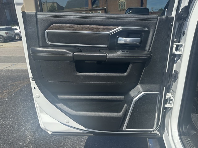 2021 Bright White Clearcoat Ram 2500 Laramie 4X4 Truck