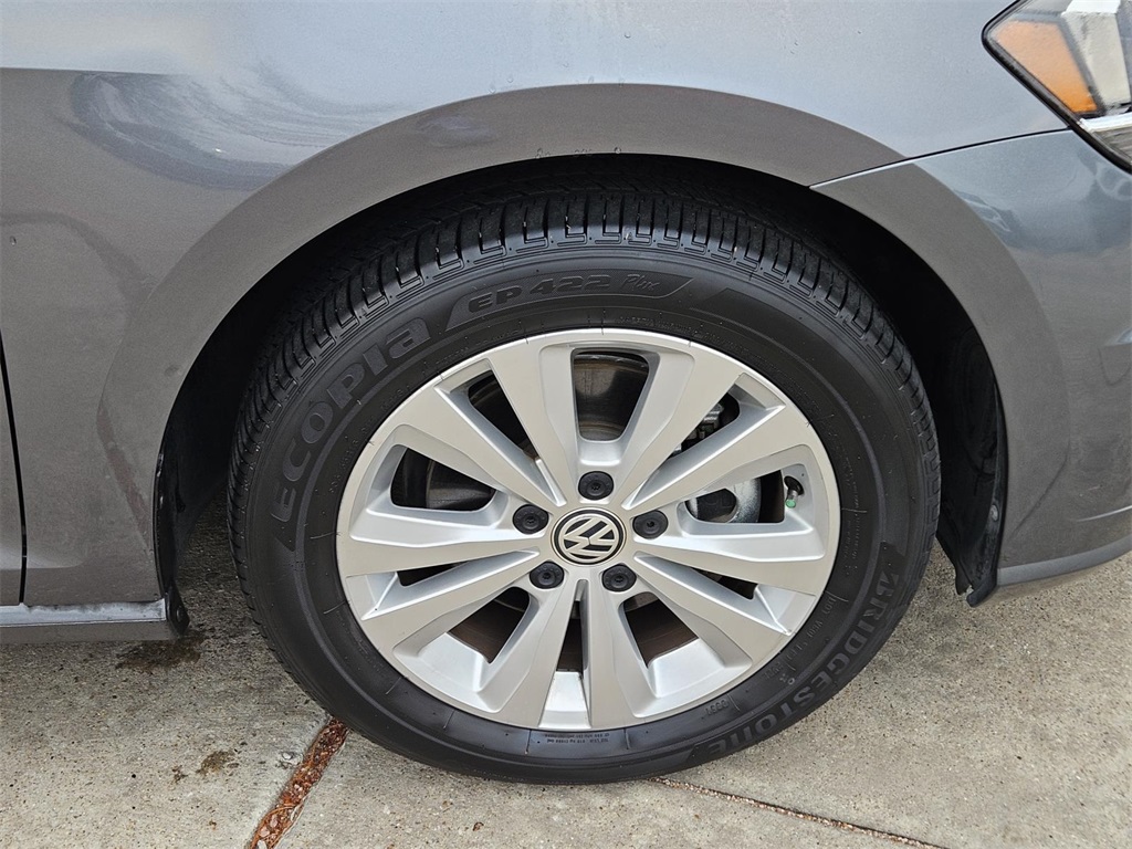 used 2021 Volkswagen Golf car, priced at $20,500