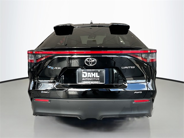 2025 Toyota bZ4X Limited photo 4