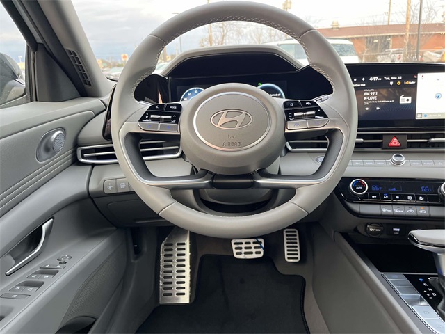 new 2026 Hyundai Elantra Hybrid car, priced at $27,978