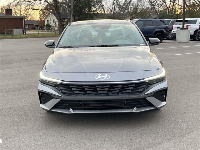 new 2026 Hyundai Elantra Hybrid car, priced at $27,978