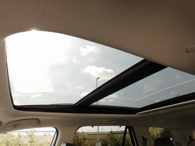 New 2025 Honda Pilot Touring 4D Sport Utility