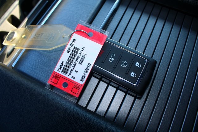 used 2024 Jeep Wagoneer L car, priced at $61,099