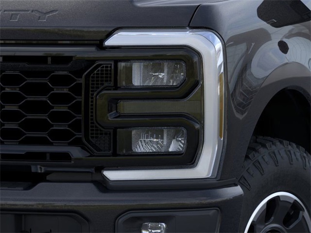 2026 Ford F-250 Lariat photo 18