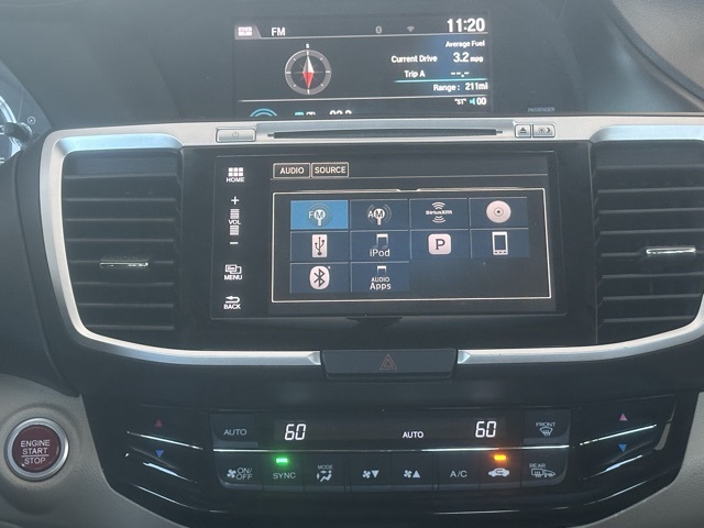 2016 Honda Accord EX-L photo 10