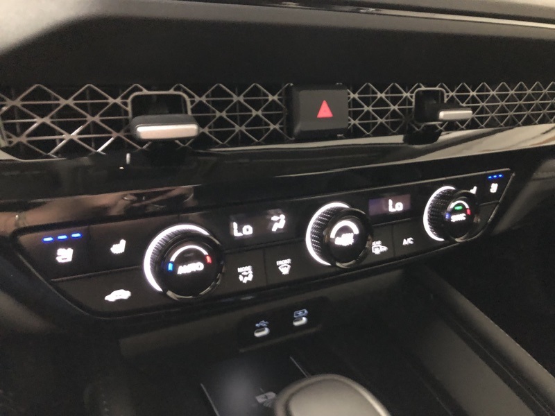 2025 Honda Accord Hybrid Touring photo 25