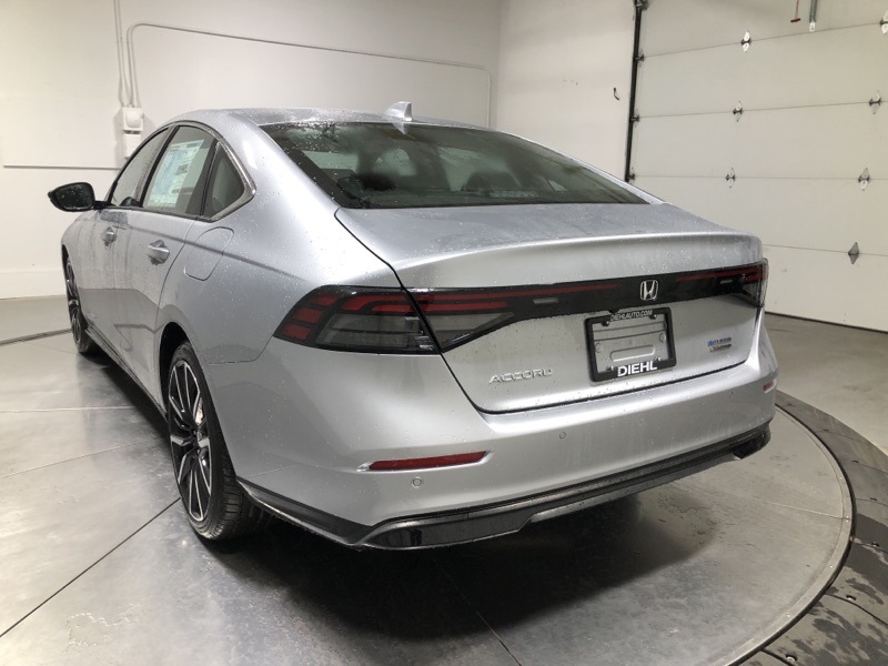 2025 Honda Accord Hybrid Touring photo 5