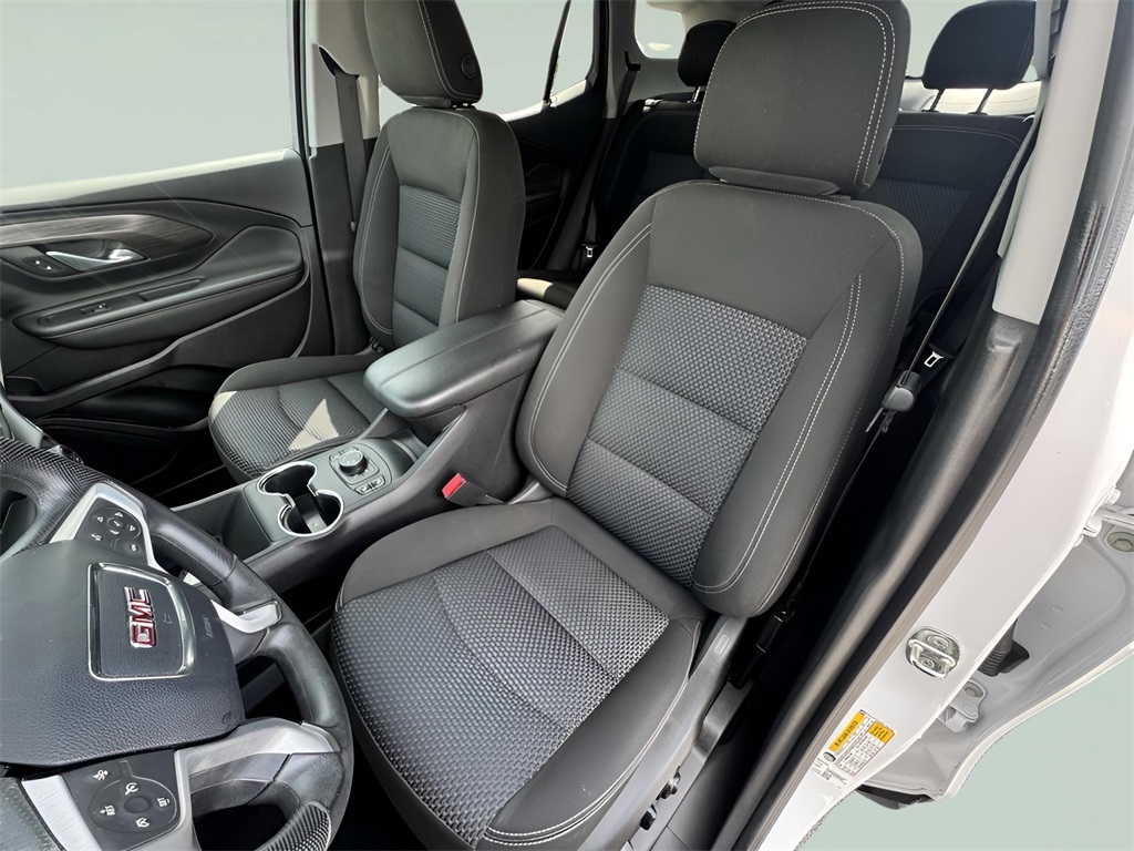 2022 Gmc Terrain SLE photo 10
