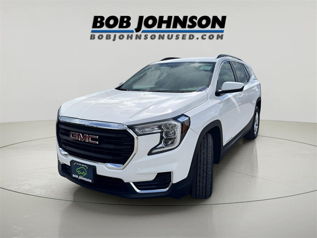 2022 Gmc Terrain SLE photo 2
