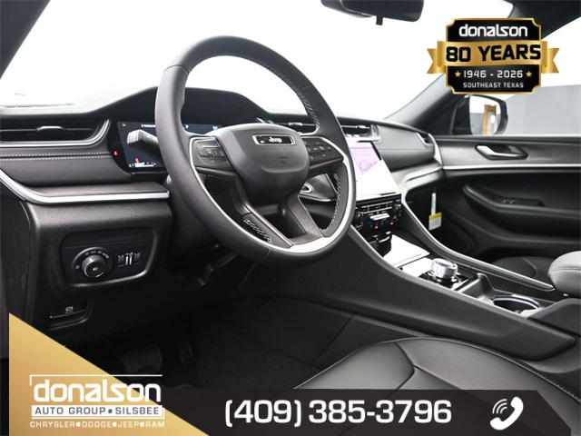 new 2025 Jeep Grand Cherokee L car, priced at $41,997