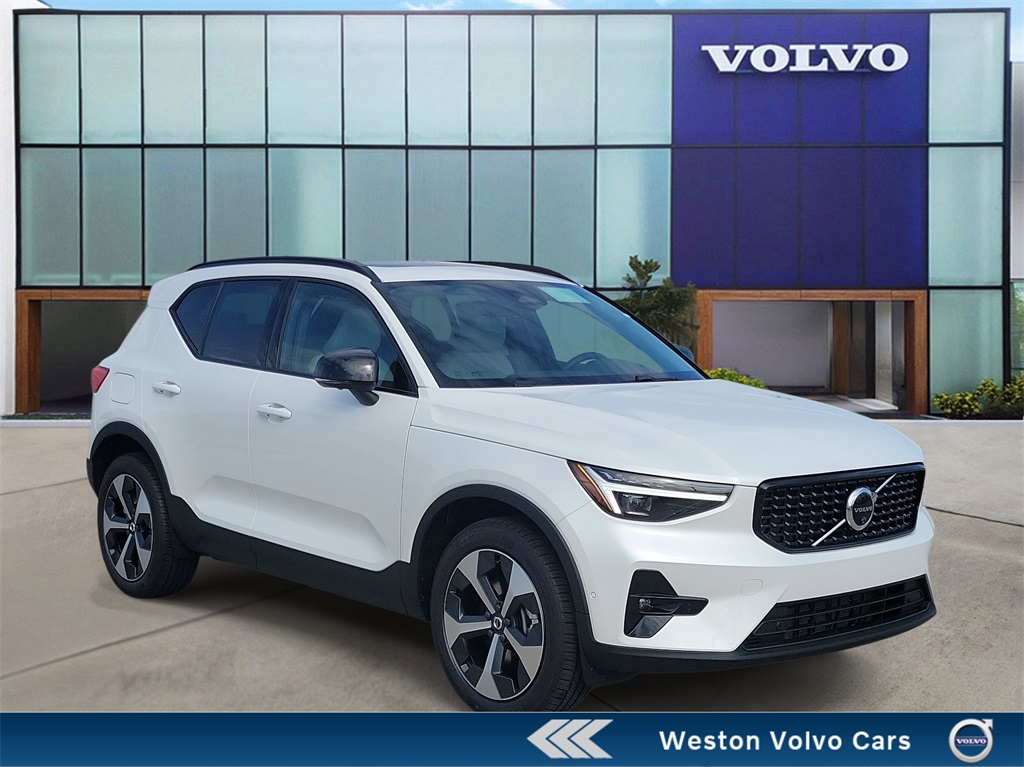 new 2026 Volvo XC40 car, priced at $47,035