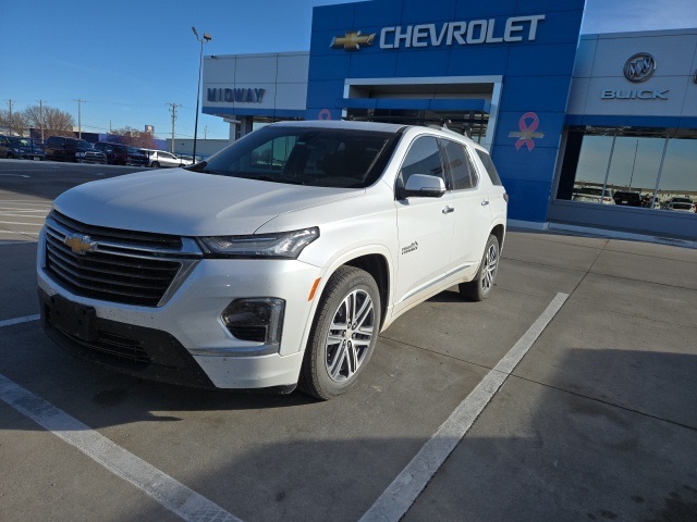 2023 Chevrolet Traverse High Country's photo