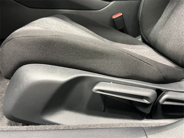 2025 Honda Accord LX photo 12