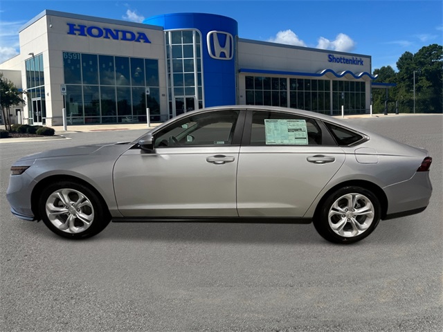 2025 Honda Accord LX photo 2
