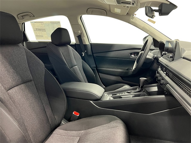 2025 Honda Accord LX photo 27