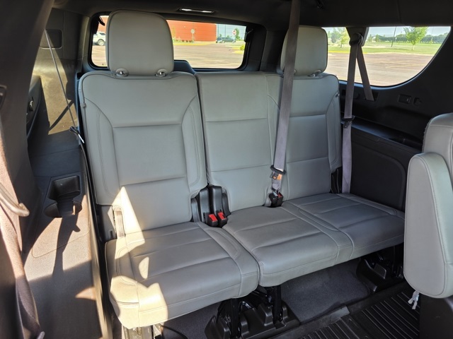 2022 GMC Yukon XL SLT