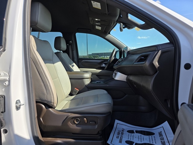 2022 GMC Yukon XL SLT