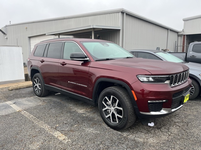 2024 Jeep Grand Cherokee L Limited's photo