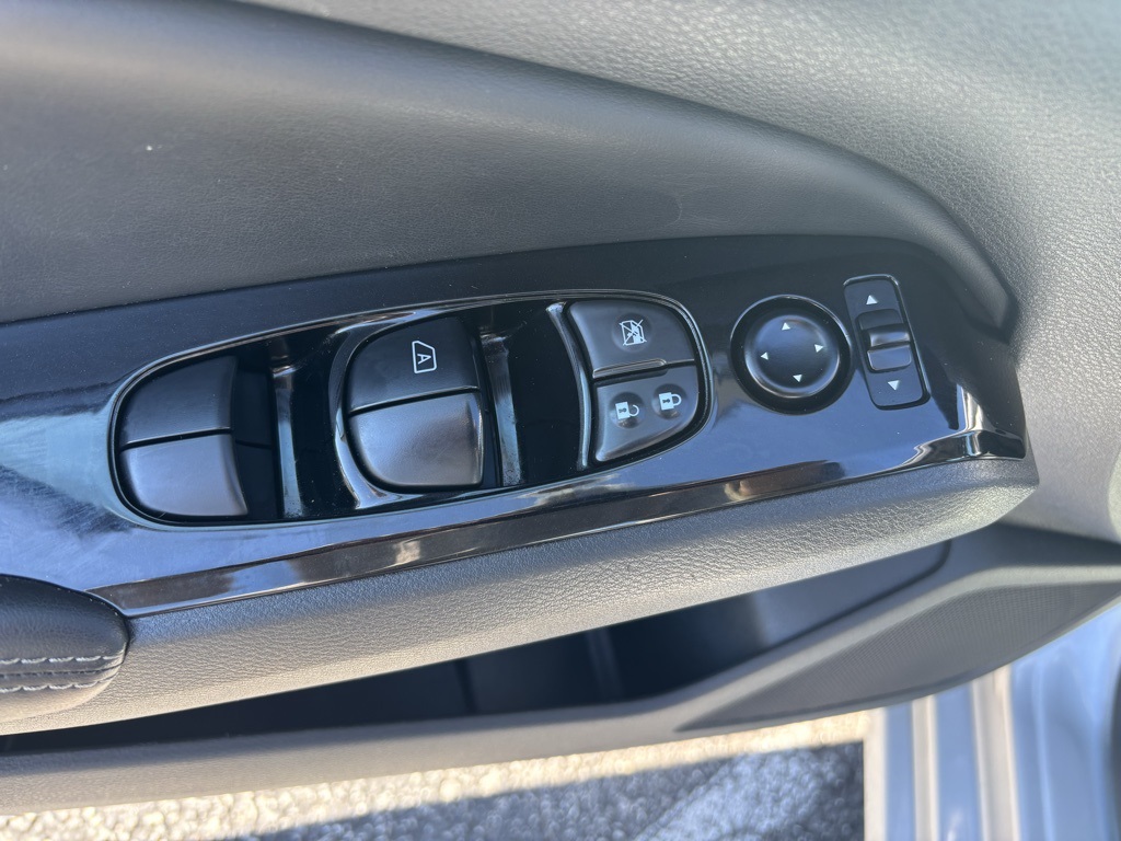 2023 Nissan Altima 2.5 SV:16981P