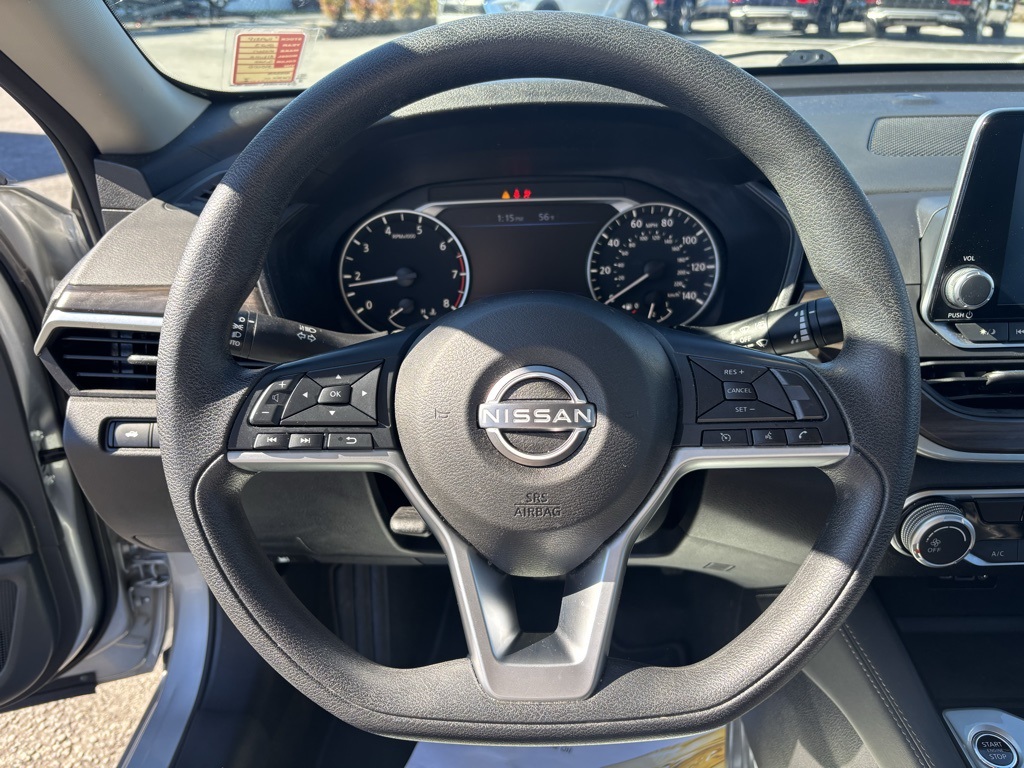 2023 Nissan Altima 2.5 SV:16981P