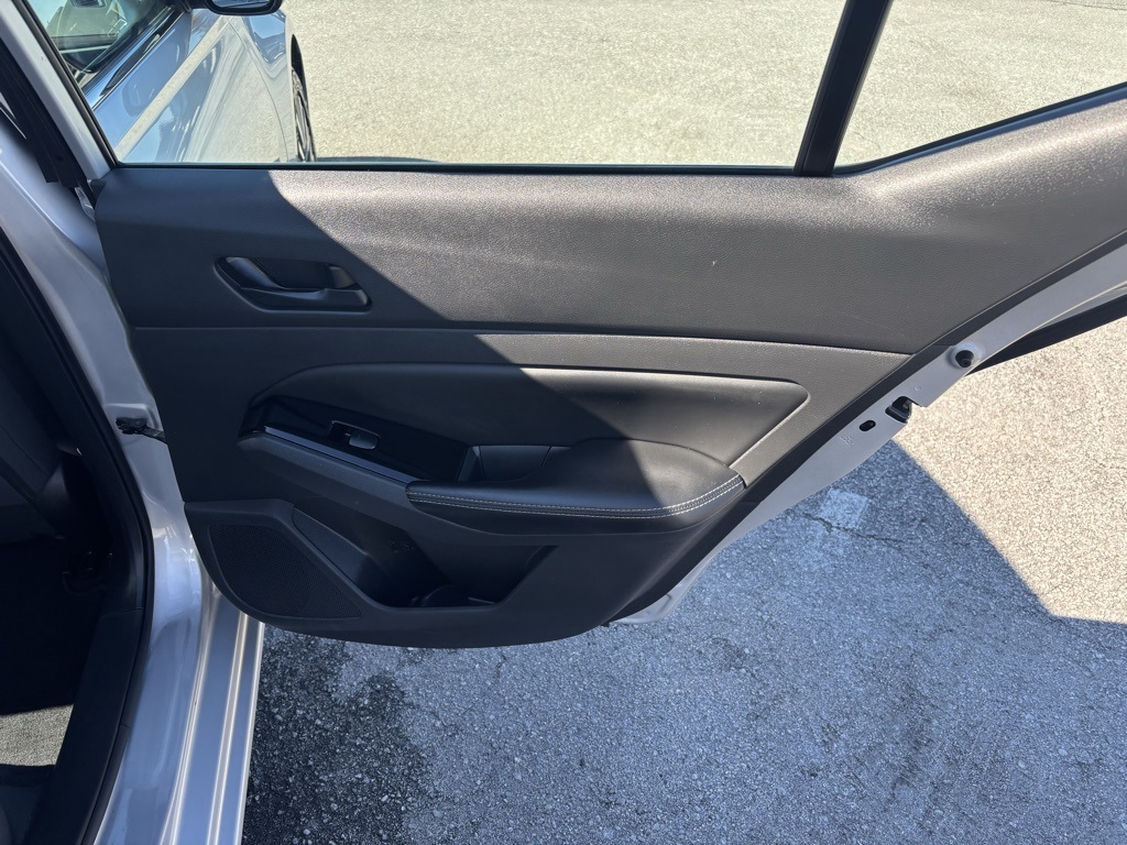 2023 Nissan Altima 2.5 SV:16981P