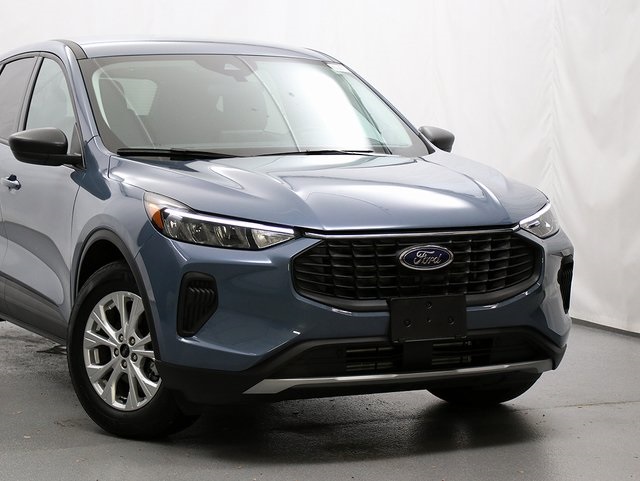 2025 Ford Escape Active photo 2