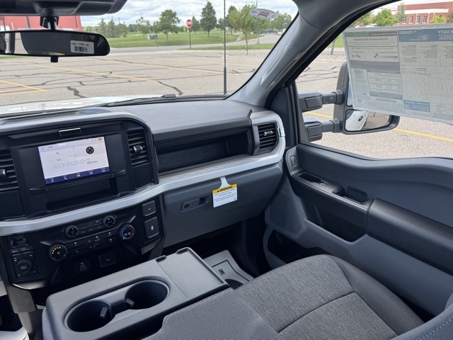 2026 Ford F-250 XL photo 13