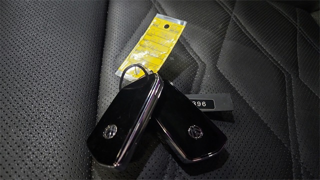 2024 Volkswagen Atlas Cross Sport 2.0T SE w/Technology FWD 2024 Volkswagen Atlas Cross Sport 2.0T SE w/Technology FWD