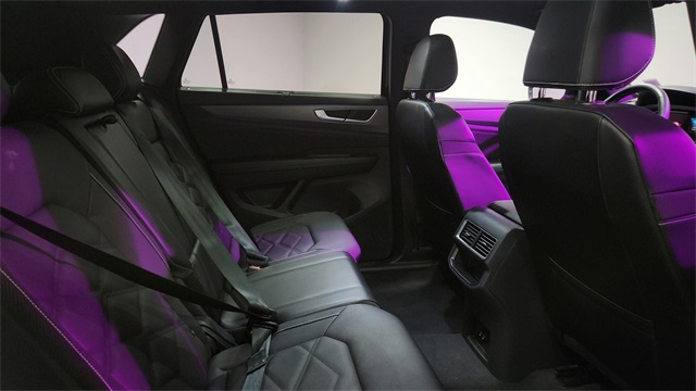 2024 Volkswagen Atlas Cross Sport 2.0T SE w/Technology FWD 2024 Volkswagen Atlas Cross Sport 2.0T SE w/Technology FWD