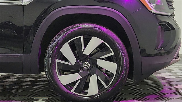 2024 Volkswagen Atlas Cross Sport 2.0T SE w/Technology FWD 2024 Volkswagen Atlas Cross Sport 2.0T SE w/Technology FWD