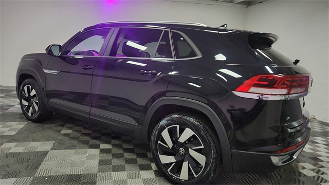 2024 Volkswagen Atlas Cross Sport 2.0T SE w/Technology FWD 2024 Volkswagen Atlas Cross Sport 2.0T SE w/Technology FWD