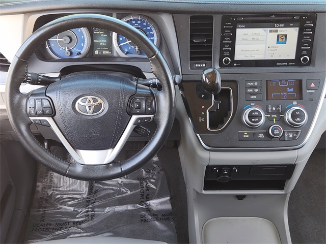 2019 Black Toyota Sienna XLE FWD Van