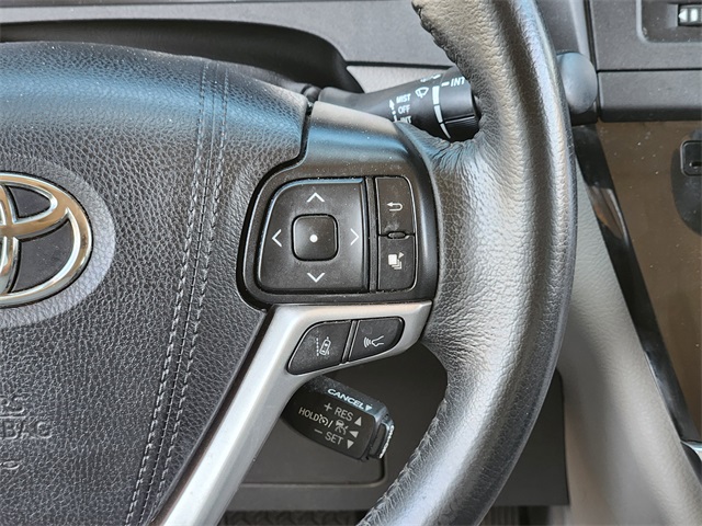 2019 Black Toyota Sienna XLE FWD Van
