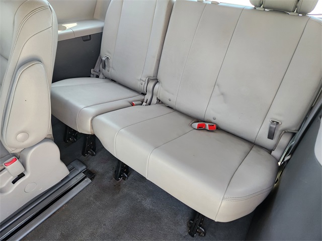 2019 Black Toyota Sienna XLE FWD Van