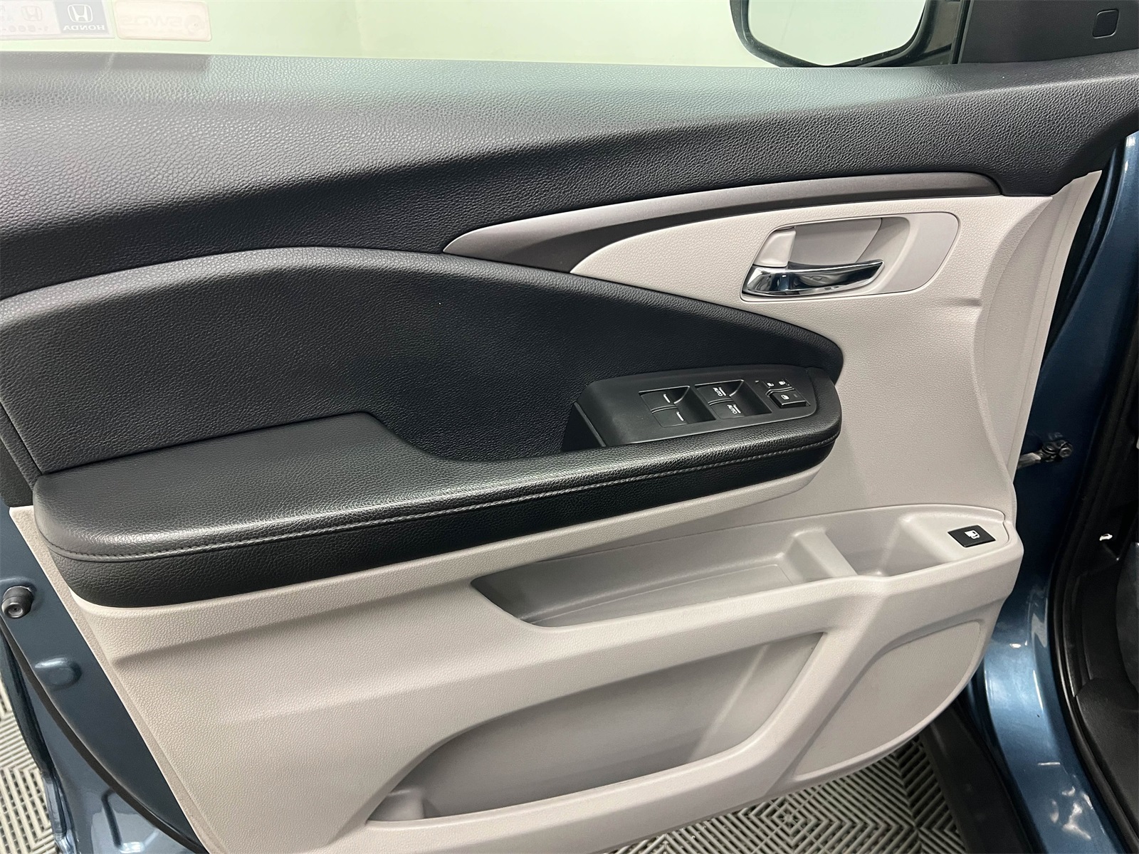 used 2019 Honda Pilot car, priced at $16,996