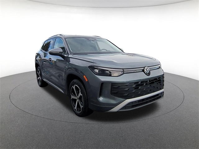 used 2026 Volkswagen Tiguan car, priced at $33,396