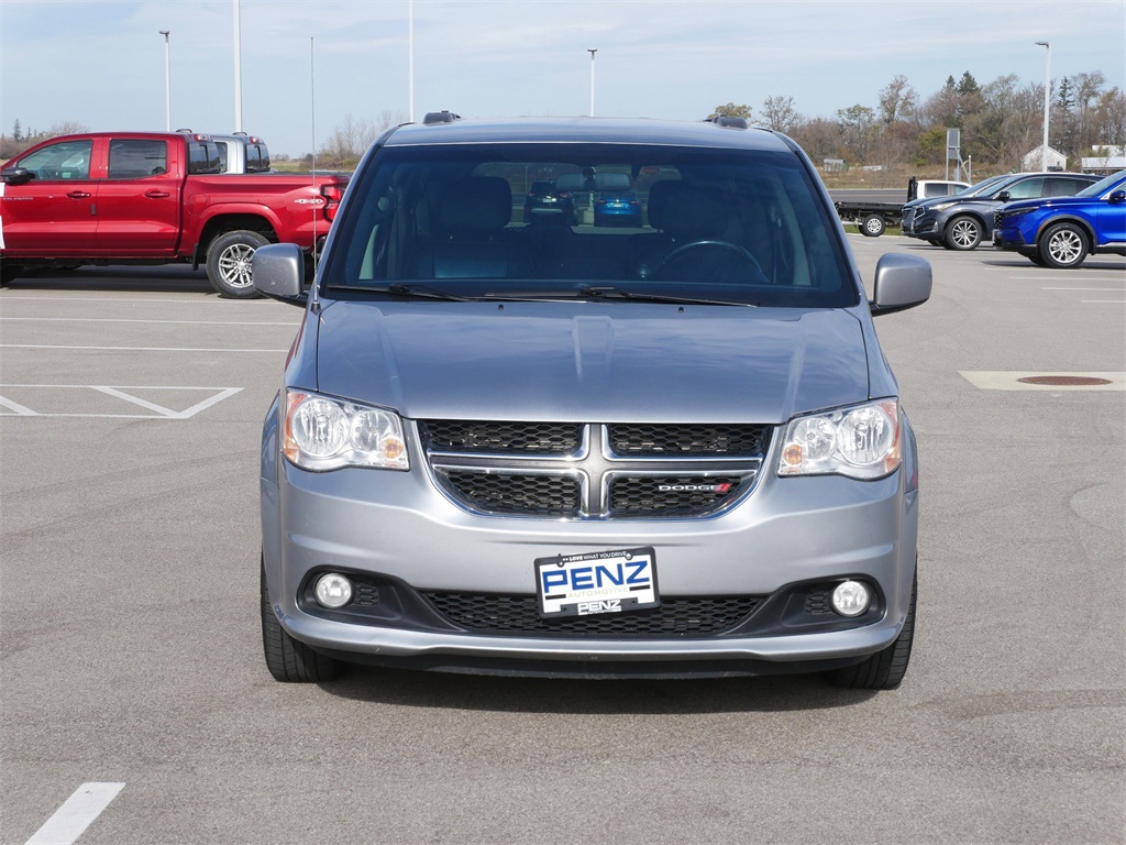 Used 2019 Dodge Grand Caravan SXT with VIN 2C4RDGCG6KR772217 for sale in Rochester, Minnesota