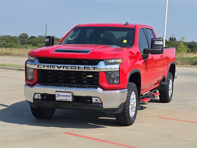 2021 Chevrolet Silverado 2500HD LT photo 3