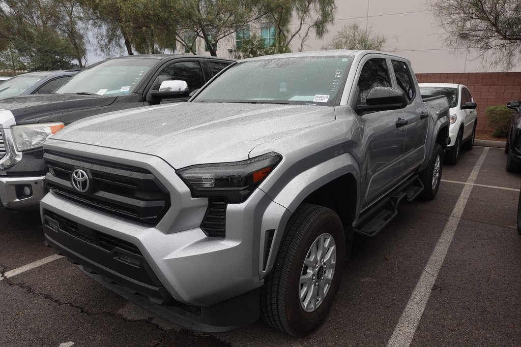 2024 Toyota Tacoma SR's photo
