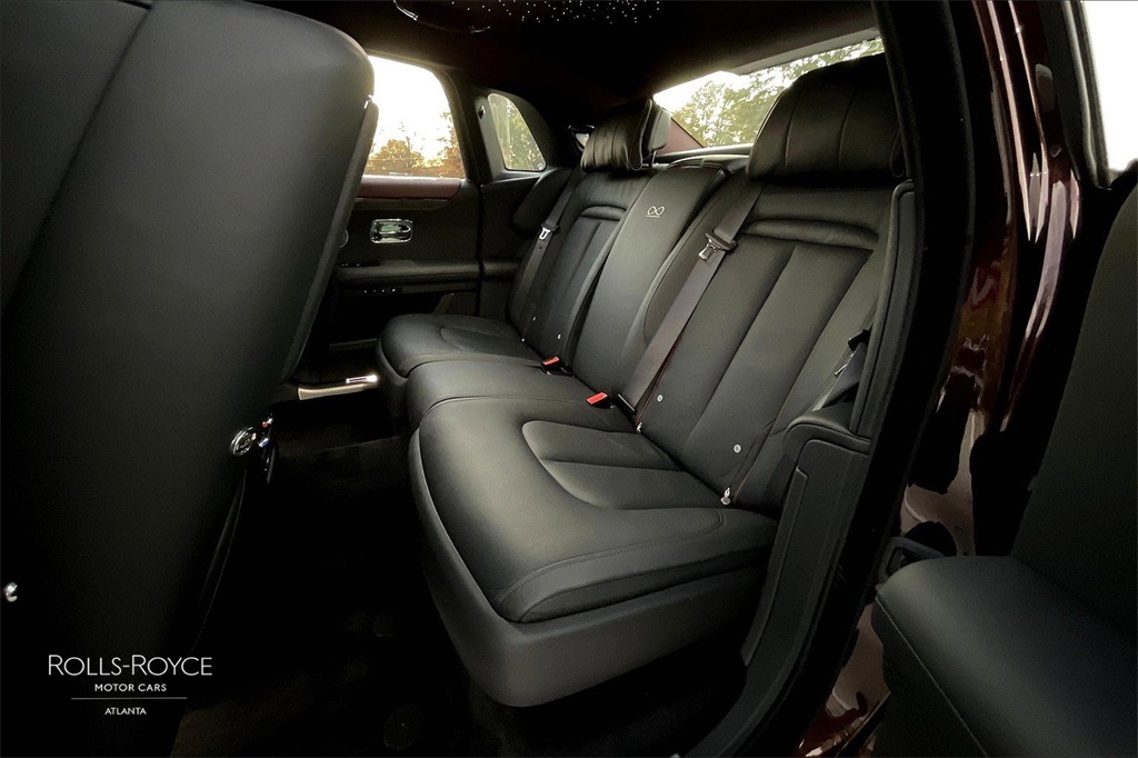 2022 -Select- Rolls-Royce Ghost Black Badge AWD Sedan