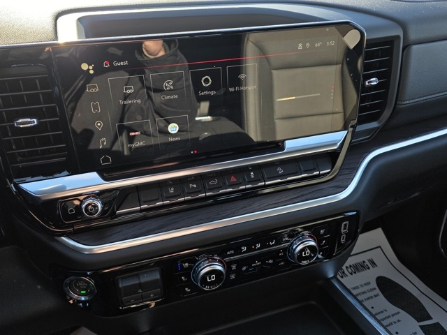 2026 GMC Sierra 3500HD Crew Cab, Long Bed, SLT Dual Rear Wheel, 4WD