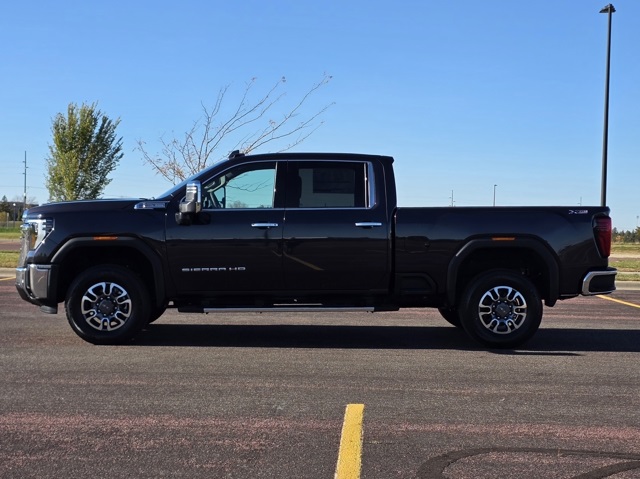 2026 GMC Sierra 3500HD Crew Cab, Long Bed, SLT Dual Rear Wheel, 4WD
