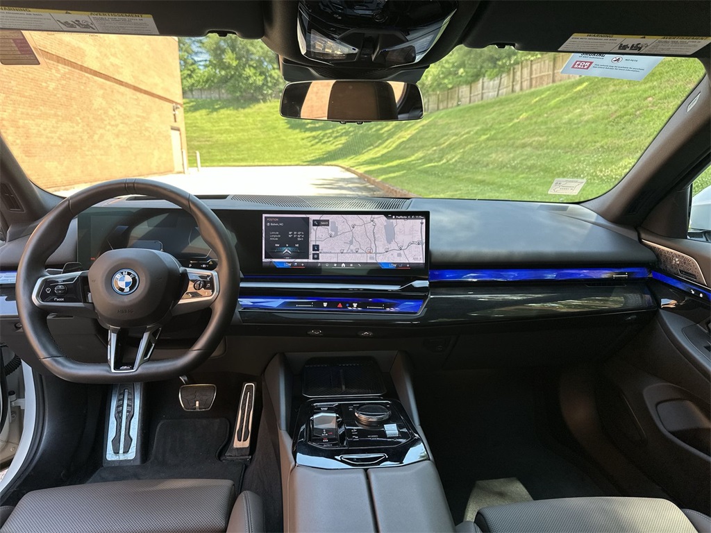 i5 eDrive40