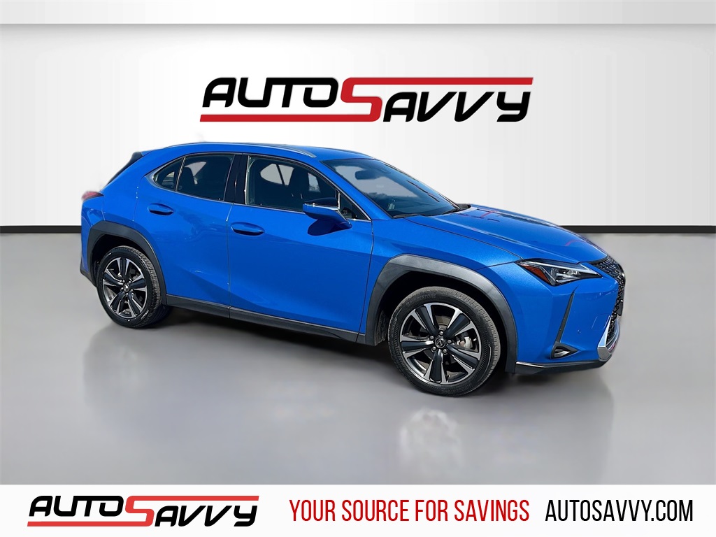 2022 Lexus UX 200's photo