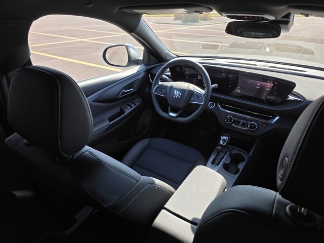 2025 Buick Envista Preferred FWD