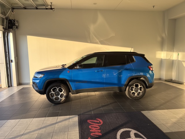 2022 Jeep Compass Trailhawk's photo