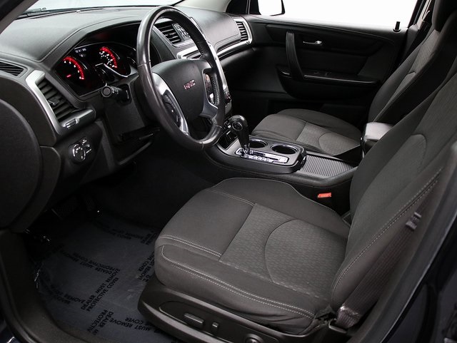 2015 Gmc Acadia SLE photo 5