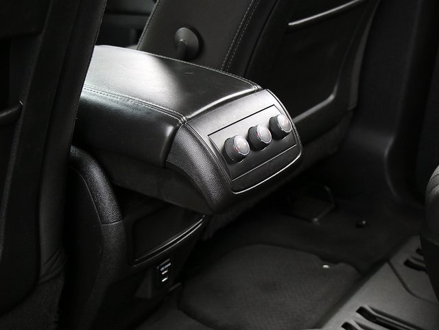 2015 Gmc Acadia SLE photo 9